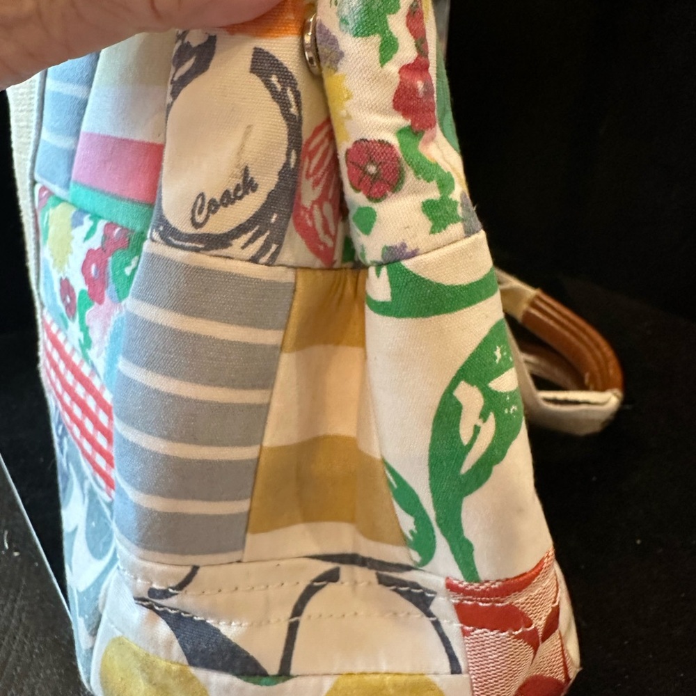 Coach Hampton 2006 Patchwork Canvas Tote in Multicolor with Tan Straps Vintage - Picture 7 of 15